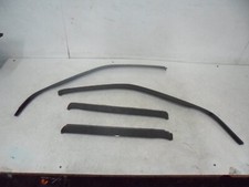 LAND RANGE ROVER 2006 FULL SET 4 X DOOR WIND RAIN DEFLECTORS CHIPPED PLASTIC