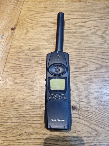 Motorola iridium satellite - motorola,
