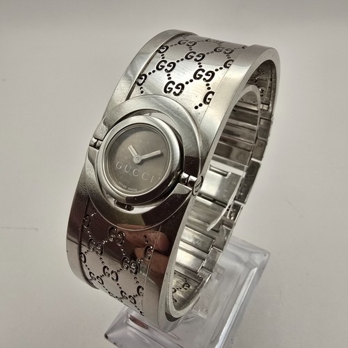 Gucci twirl 112 ladies bangle - 112,