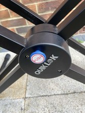 Quiklok keyboard stand