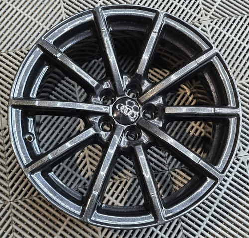 Audi black alloy - black,