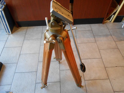 Berlebach mulda wooden tripod - wooden,