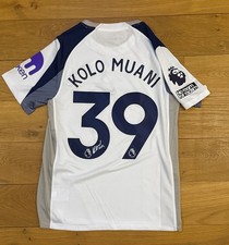 Randal Kolo Muani Signed