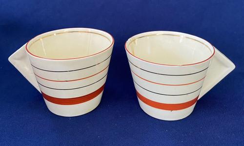 Clarice cliff newport pottery - clarice,