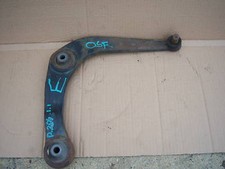 PEUGEOT 206 OFFSIDE DRIVER SIDE FRONT SUSPENSION BOTTOM ARM WISHBONE