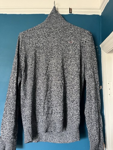 Hollister men turtle neck - men’s,