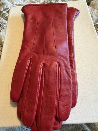 Lovely pair isotoner red - pair,