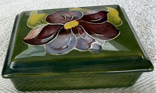 Vintage moorcroft pottery - vintage,