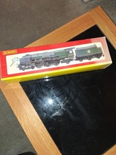 Hornby R2231 BR Duchess Class