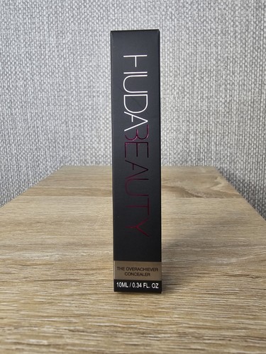 Huda beauty overachiever - huda,
