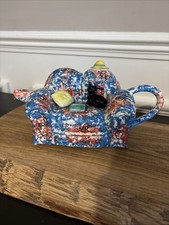 A COLLECTABLE HAND PAINTED