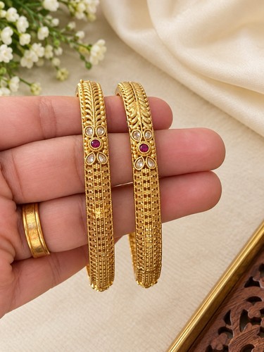 Indian pakistani matte gold - indian,