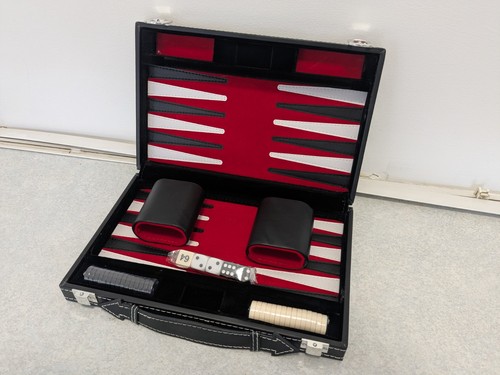 Lockable backgammon case set - lockable,