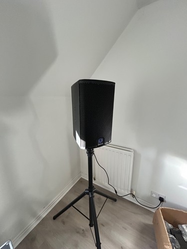 Turbosound iq8 loudspeaker - turbosound,