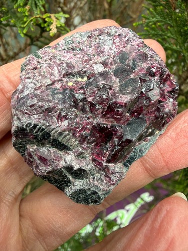 Garnet crystal raw rough - raw,
