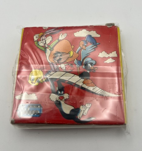 Vintage looney tunes mini film - vintage,