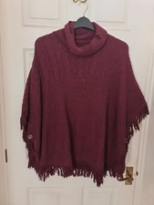 FAT FACE poncho. GORGEOUS.     DARK RED ... WORN ONCE ON A WEEKEND AWAY.  SIZE M