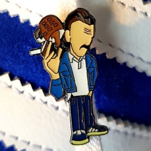 Trainspotting begbie lapel pin - begbie,