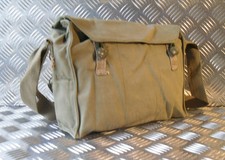 Genuine Army, Vintage Gas Bag. Side / Shoulder / Messenger Bag - G1