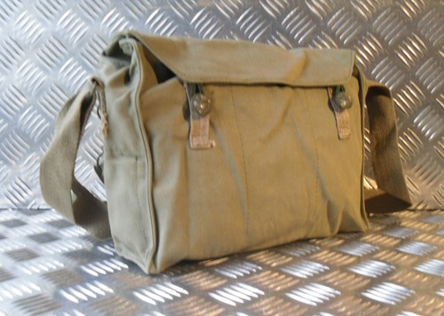 Genuine army vintage gas bag - genuine,