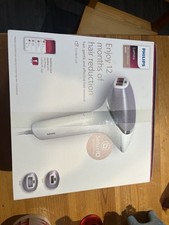 Philips Lumea IPL 8000 –