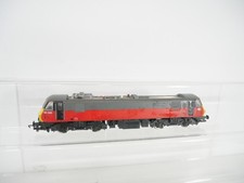 Hornby OO Gauge Class 90