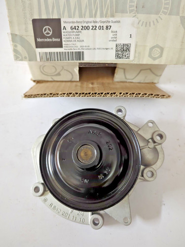 Mercedes benz genuine - mercedes-benz, coolant