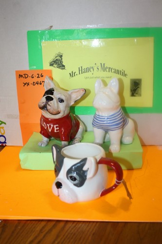 Three piece adorable ceramic - *piece,