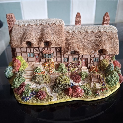 Lilliput lane anne hathaway - lilliput,
