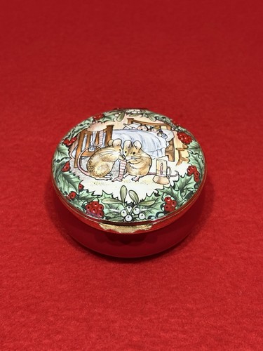 Beatrix potter crummles enamel - beatrix,