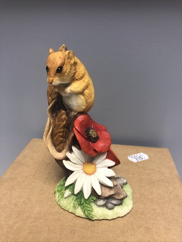 Teviotdale mouse with poppies - mouse,