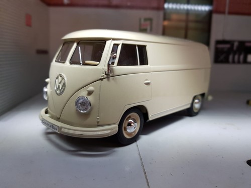 1963 van cream bus - t1,