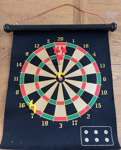 Roll magnetic dart - magnetic, board