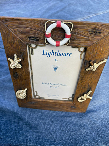 Dezine lighthouse 4x6 wood - lighthouse,