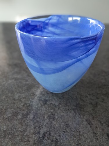 Blue swirl glass - blue,