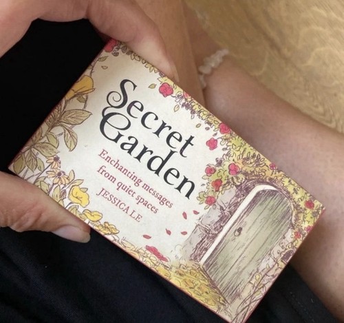 Secret garden oracle deck - garden,