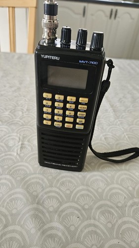 Yupiteru mvt 7100 - yupiteru, mvt-7100