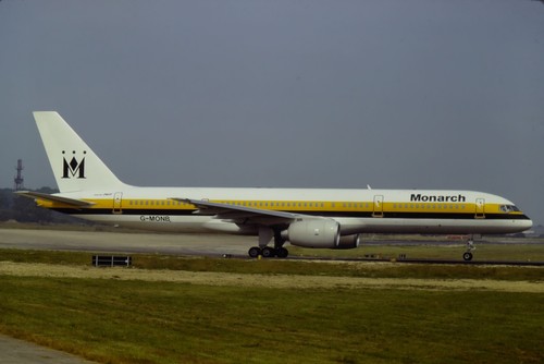 RC391_G-MONB_MONARCH