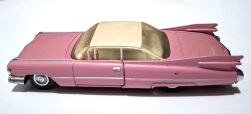 Cadillac coupe ville action - de,
