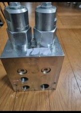 EATON VICKERS HYDRAULIC LIFT