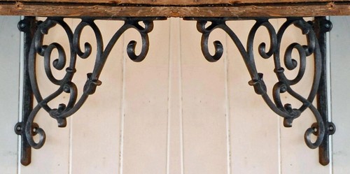 Cast iron wall brackets - cast,