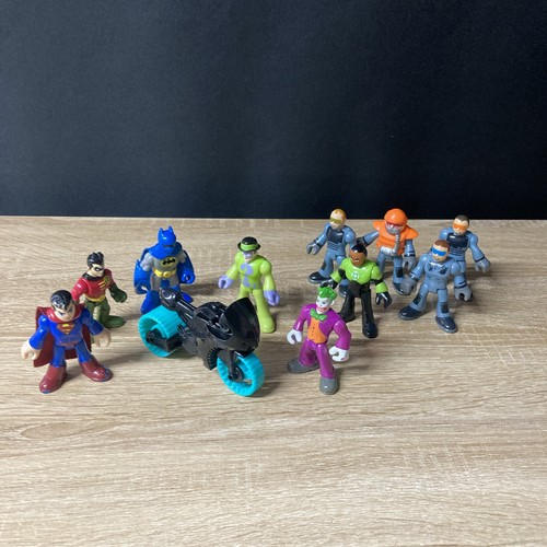 Imaginext figures 11 - figures,