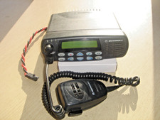 Motorola GM660 UHF 403-470MHz with microphone & dc tail