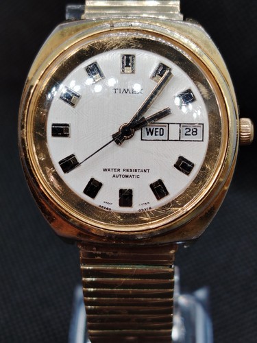 Vintage 1970s automatic timex - 1970s,
