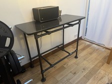 Bistro Table Cafe, Restaurant