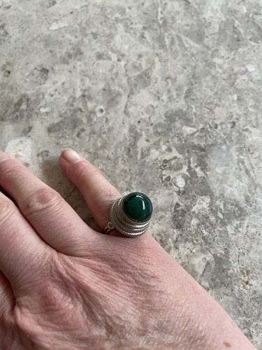 Costume ring with green - costume,