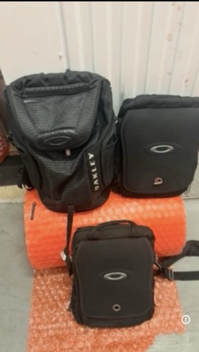 Oakley backpack laptop - oakley,