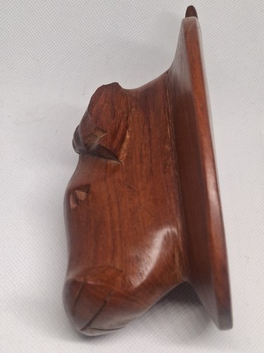 Carved wood buffalo - cow, head