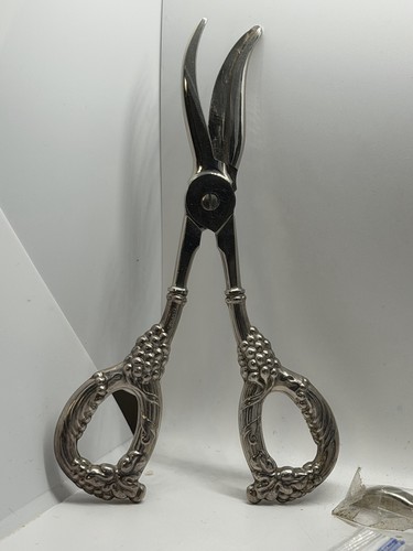 Vintage grape scissors - vintage,