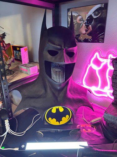 Pure arts limited - limited, batman
